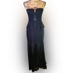 BCBGMaxAzria | Dresses | Bcbgmaxazria Caitlyn Strapless